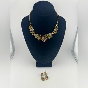 Hollycraft Vintage Floral Gold and Pink Necklace and‎ Earring Set